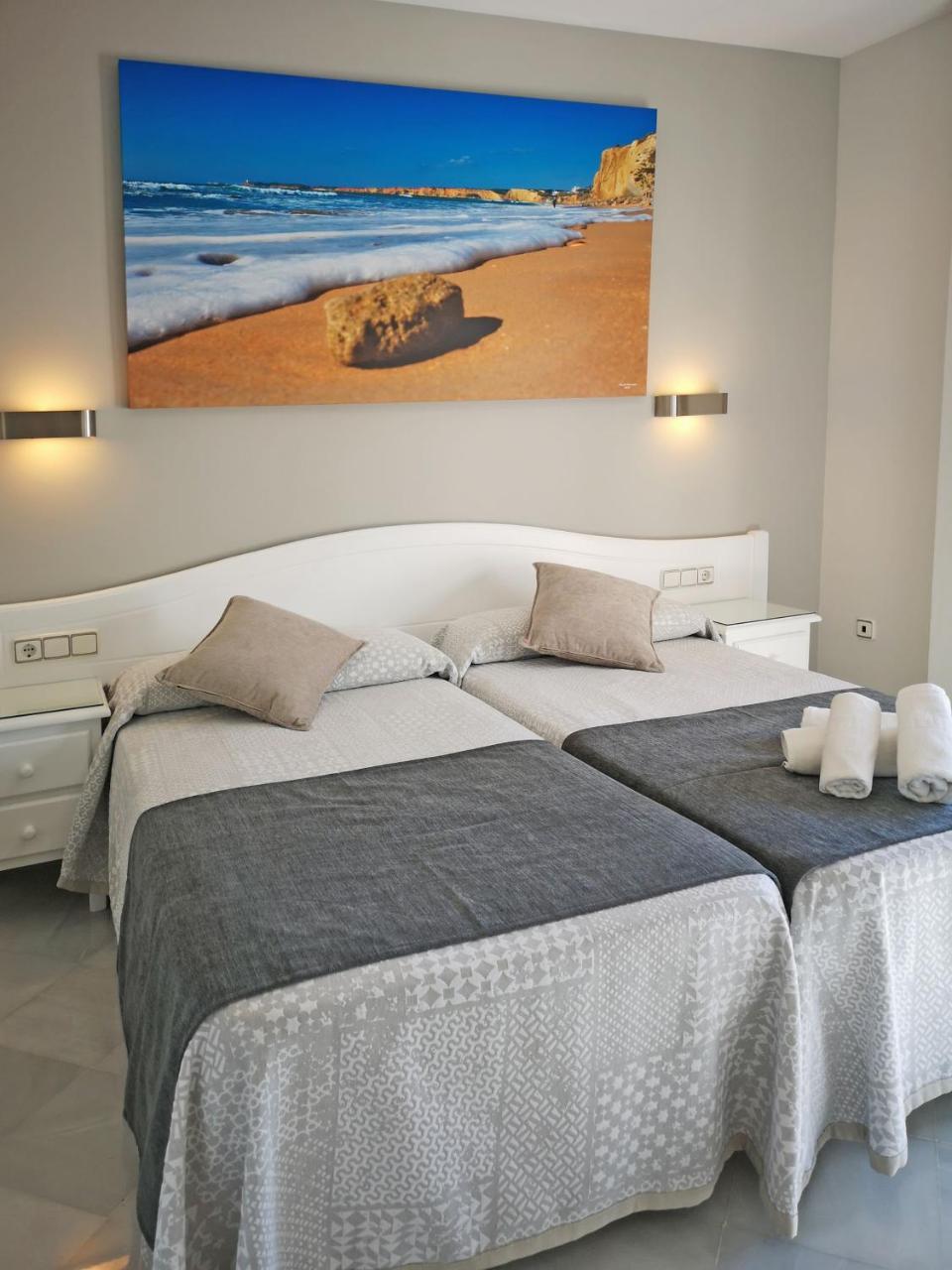 Hostal Bodega Conil De La Frontera Eksteriør billede