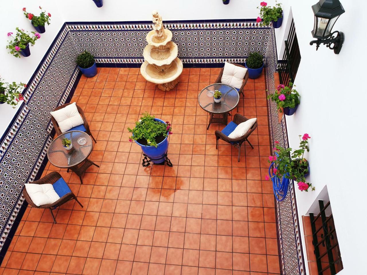 Hostal Bodega Conil De La Frontera Eksteriør billede