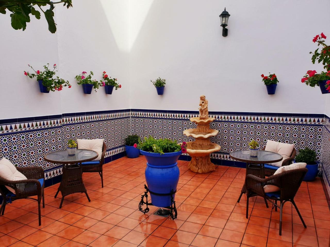 Hostal Bodega Conil De La Frontera Eksteriør billede